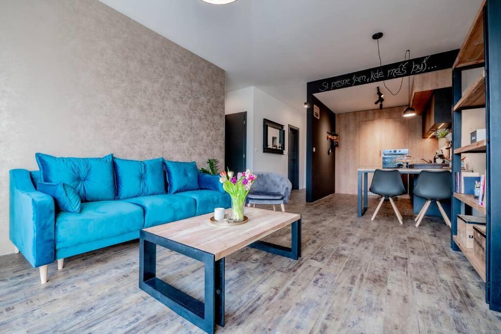 B10 Business Apartments زيلينا المظهر الخارجي الصورة