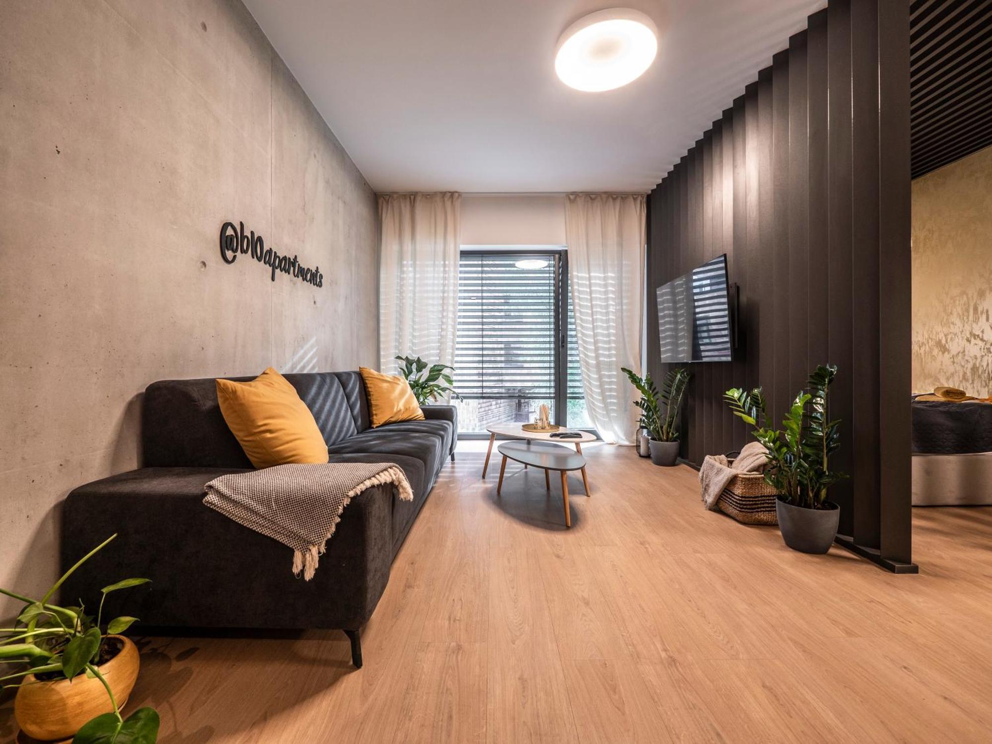 B10 Business Apartments زيلينا المظهر الخارجي الصورة